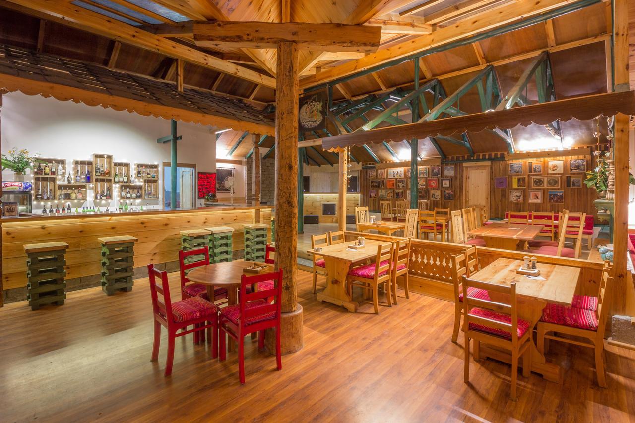 Johnson Lodge & Spa Manāli Екстериор снимка